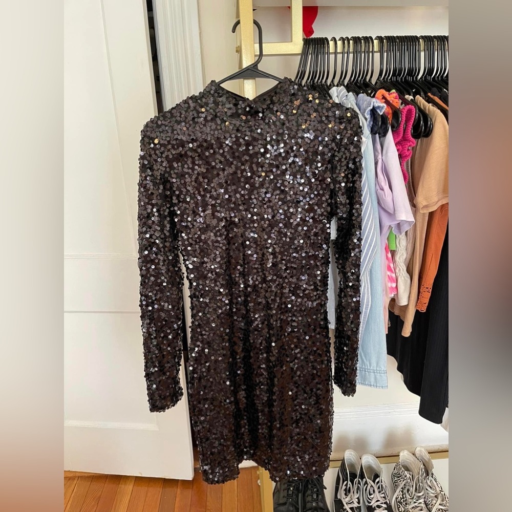 H&M DRESS SIZE S